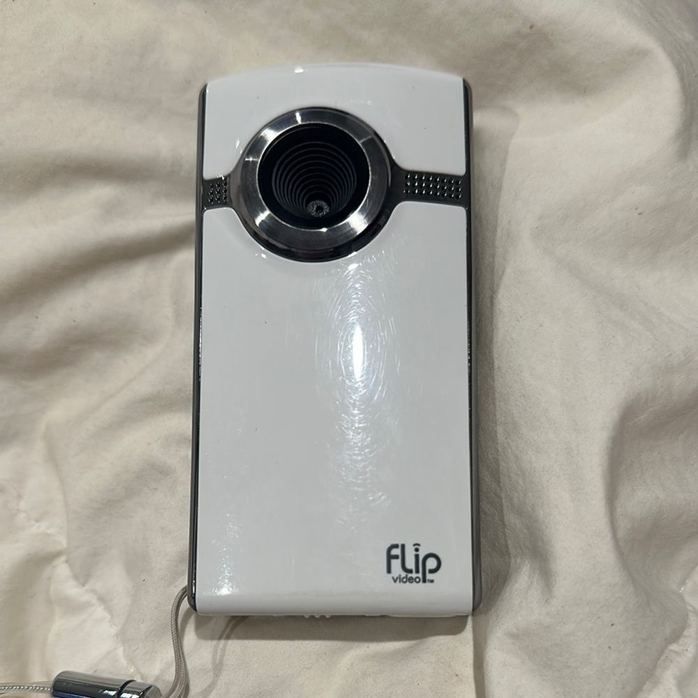 Flip Video White Camcorder